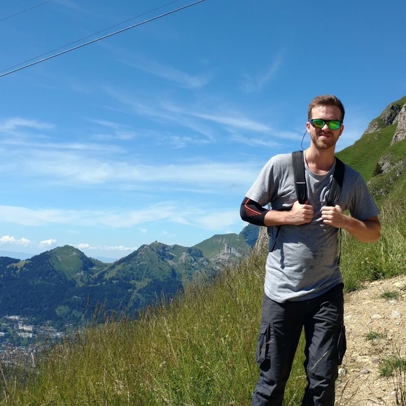 Meet your Posher, Jonathan - Picture 1 of 1